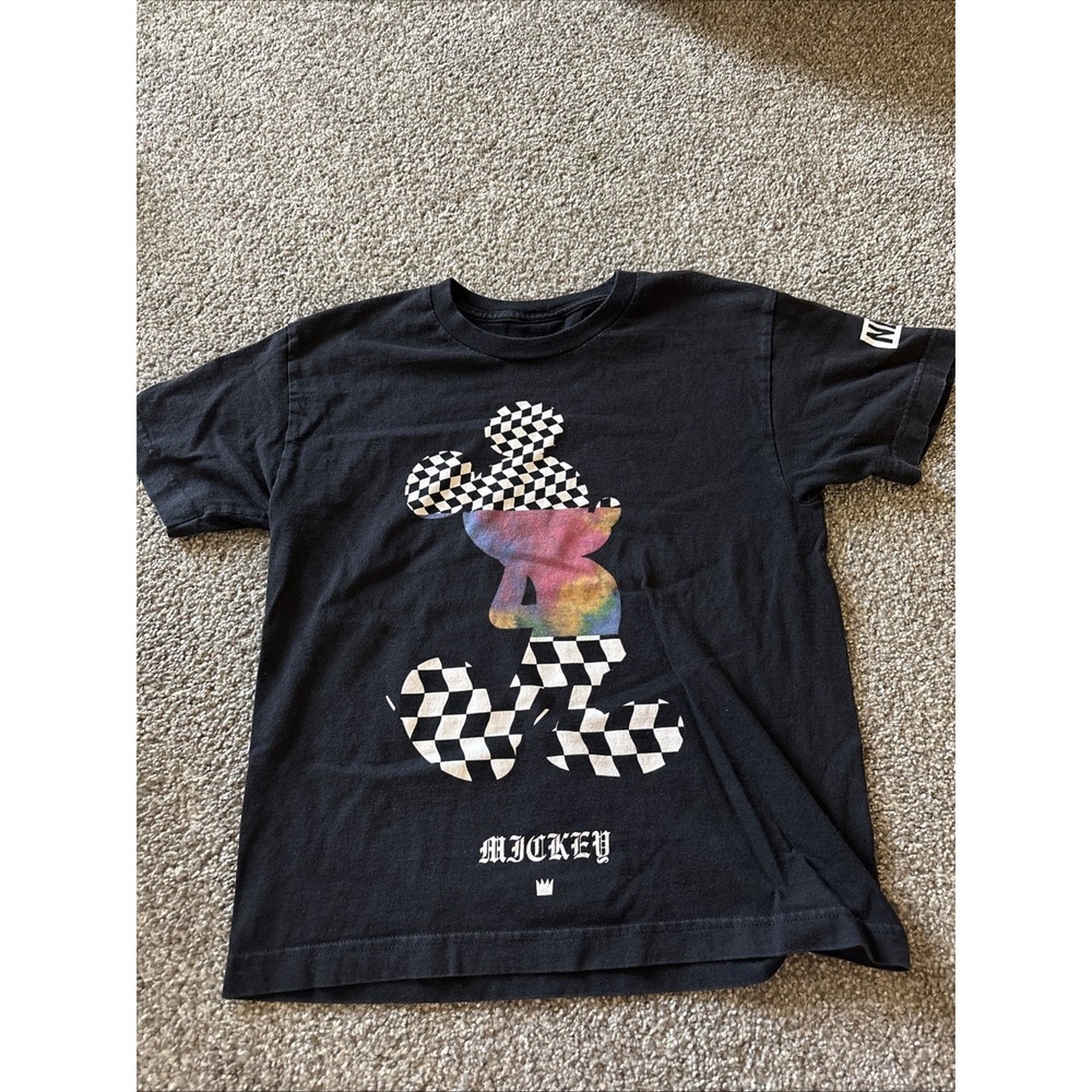Disney Mickey Mouse Black Tshirt Size‎ Medium